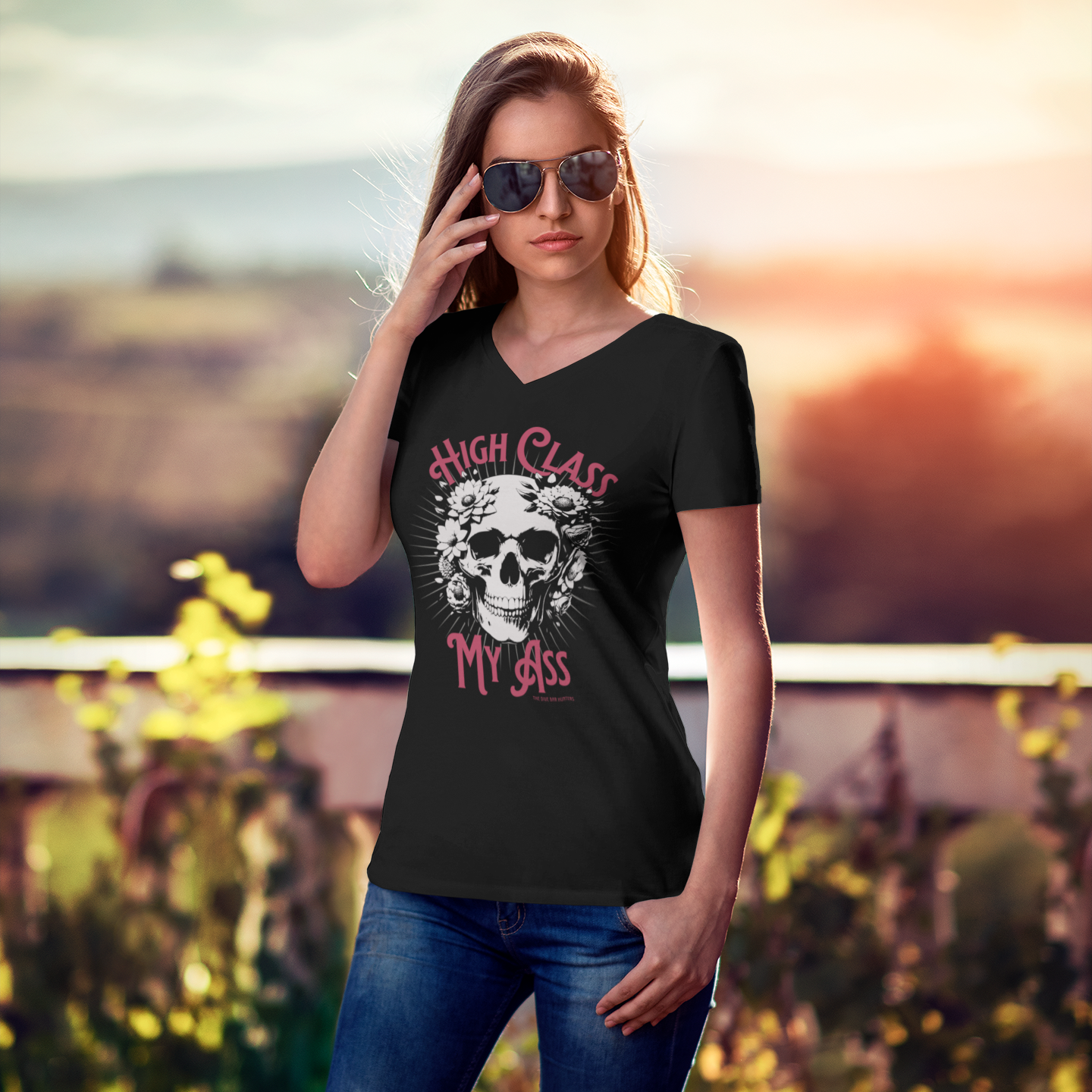 High Class Women's Unisex Short Sleeve V-Neck T-Shirt